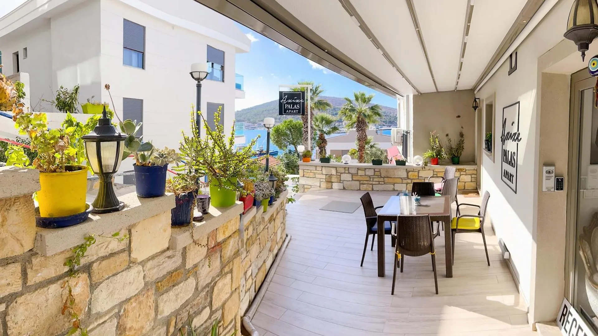 Azize Palas Apart Otel İzmir