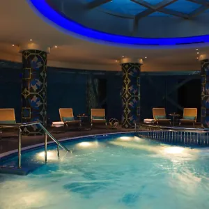Renaissance Hotel