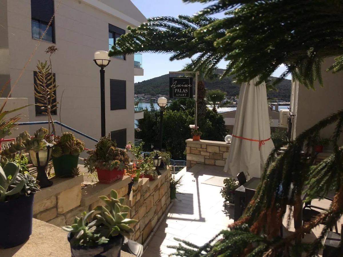 Azize Palas Apart Otel Esmirna
